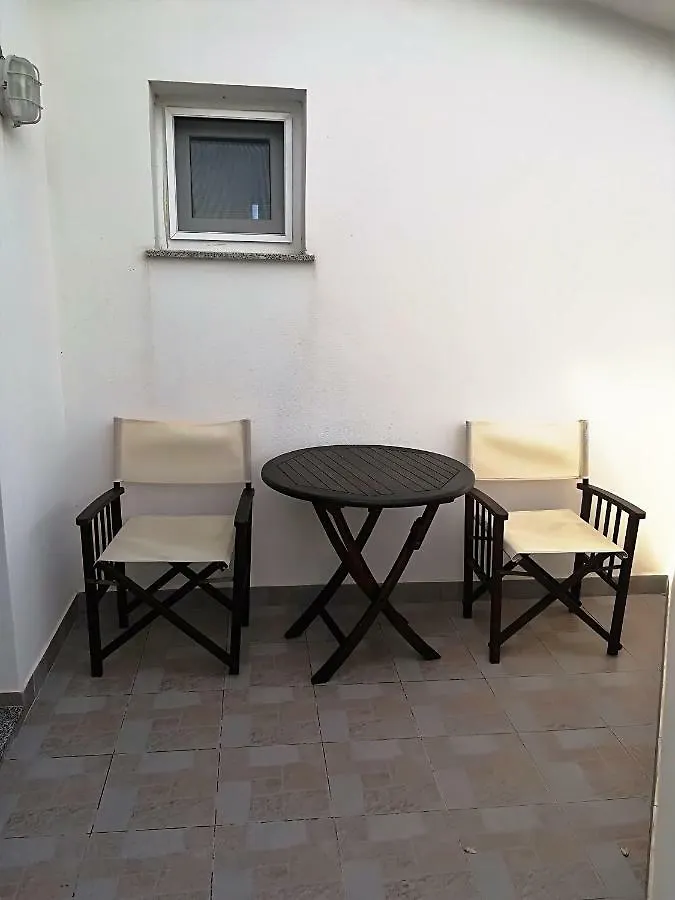 Apartment Apartman Rosanda Premuda